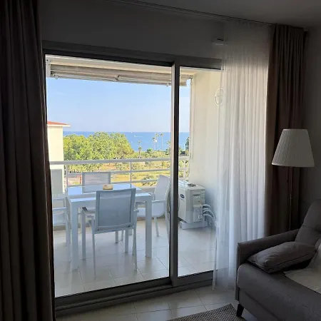 En Bord De * Antibes